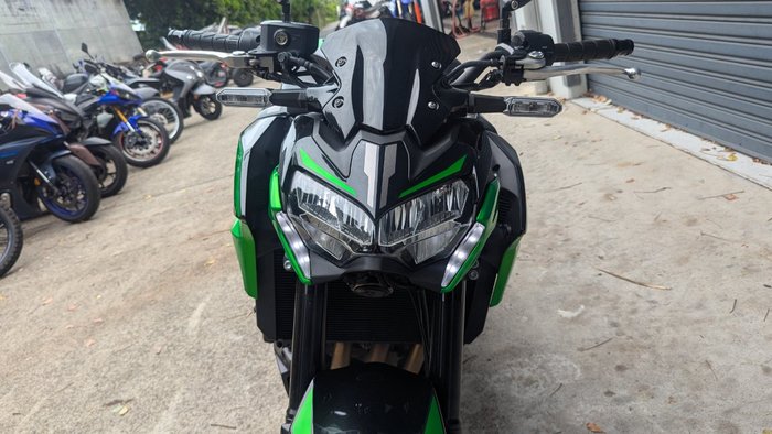 2021 Kawasaki Z900 (ZR900) Green
