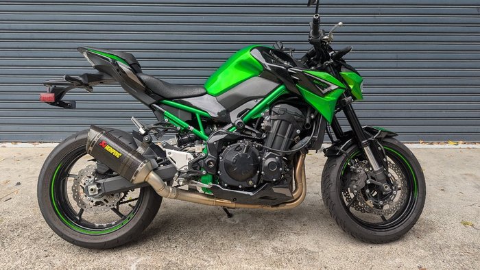 2021 Kawasaki Z900 (ZR900) Green