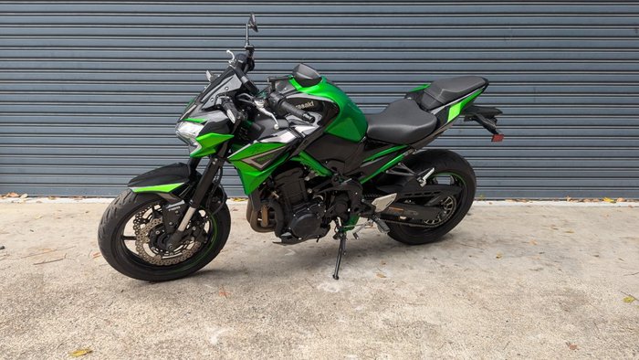 2021 Kawasaki Z900 (ZR900) Green