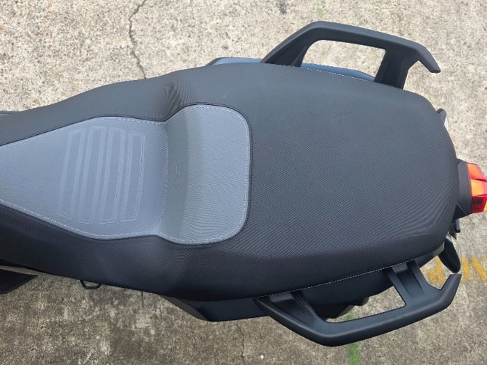 2023 BMW C 400 X BLACK