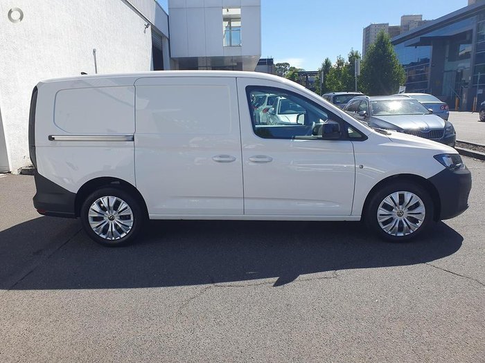 2025 Volkswagen Caddy TDI320