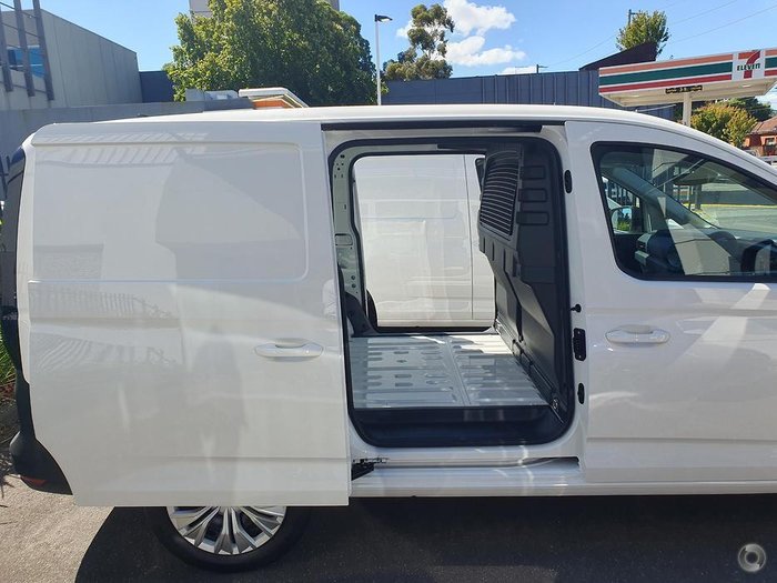 2025 Volkswagen Caddy TDI320