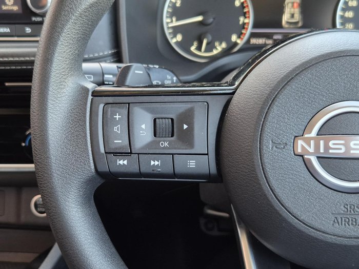 2023 Nissan X-TRAIL ST