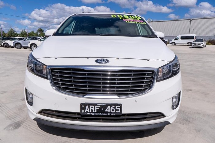 2017 Kia Carnival SLi