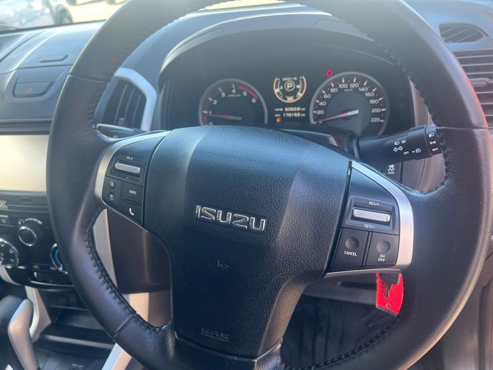 2017 Isuzu D-MAX LS-M