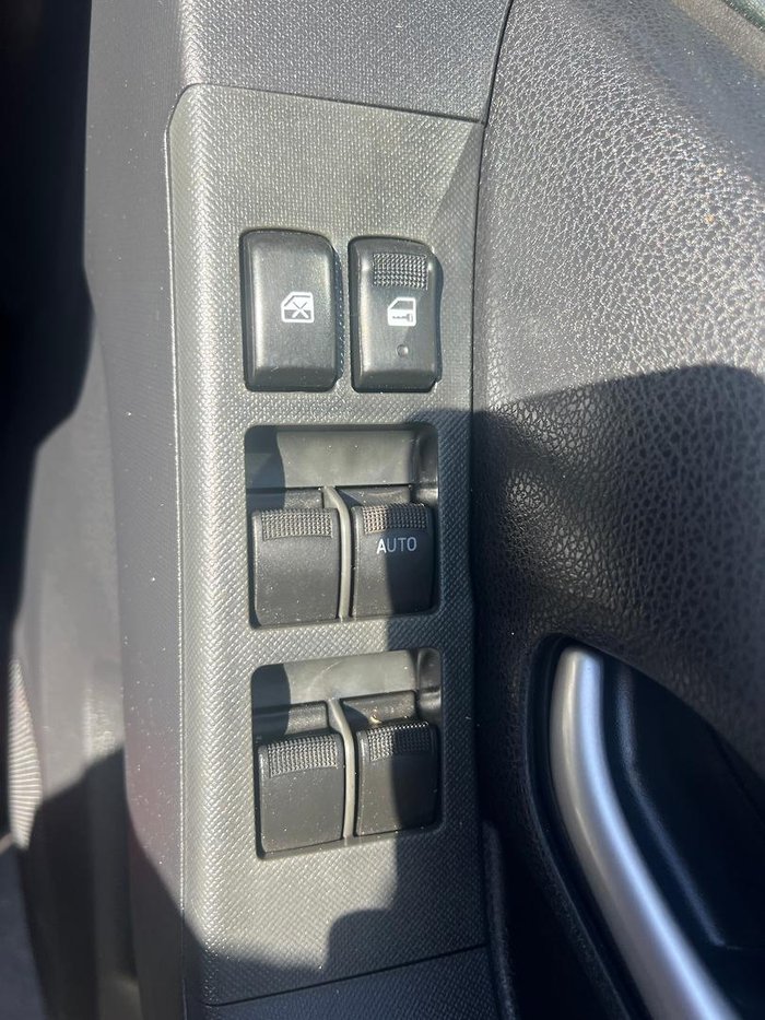 2017 Isuzu D-MAX LS-M