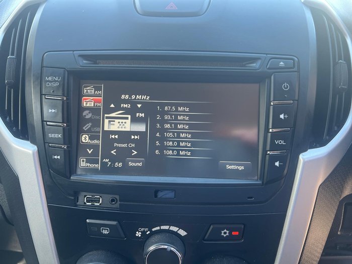 2017 Isuzu D-MAX LS-M