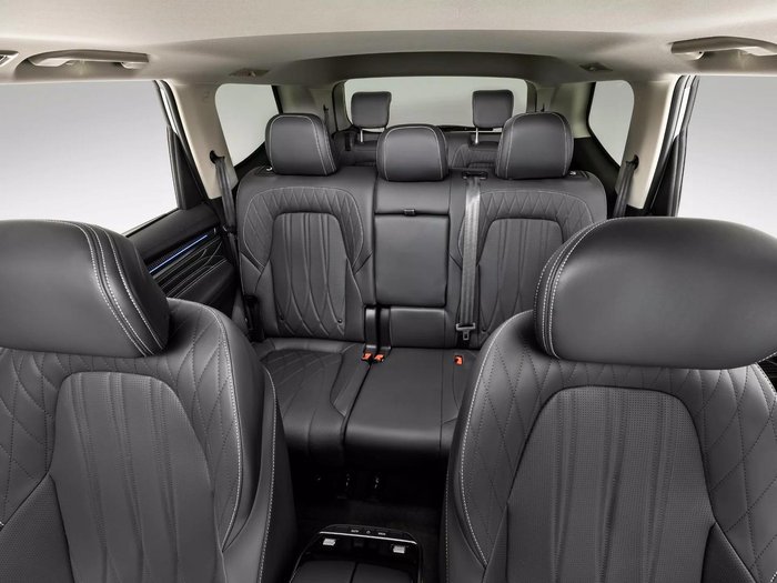 2025 LDV D90 Executive