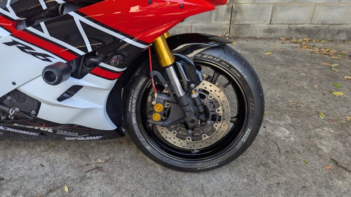 2006 Yamaha YZF-R6 Red