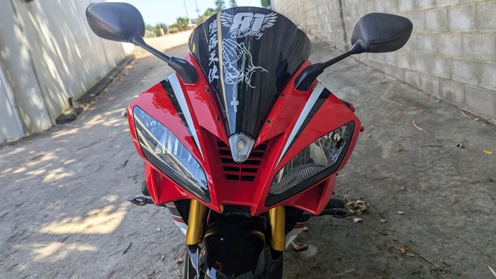 2006 Yamaha YZF-R6 Red