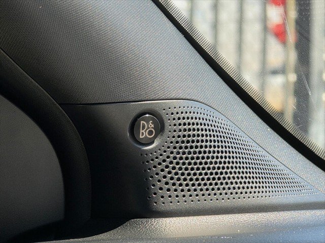 2024 Ford Everest Platinum