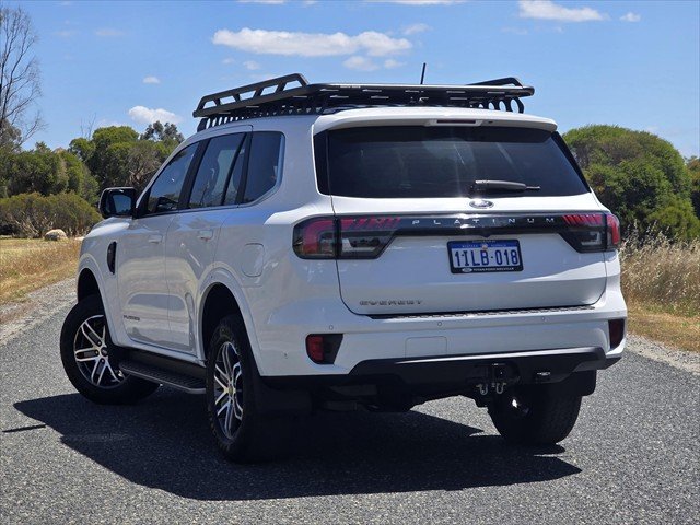2024 Ford Everest Platinum