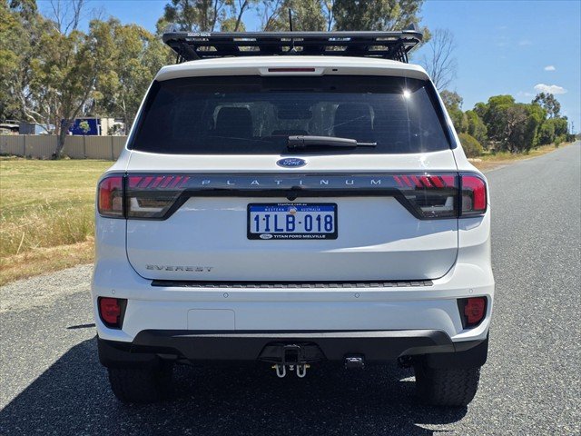 2024 Ford Everest Platinum