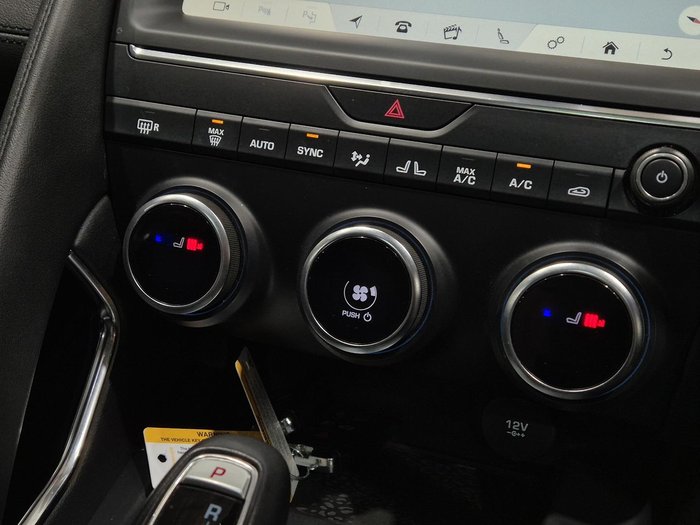 2019 Jaguar E-PACE P250 SE X540 MY19 AWD Caldera Red