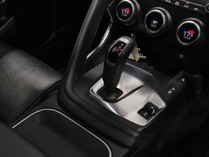 2019 Jaguar E-PACE P250 SE X540 MY19 AWD Caldera Red