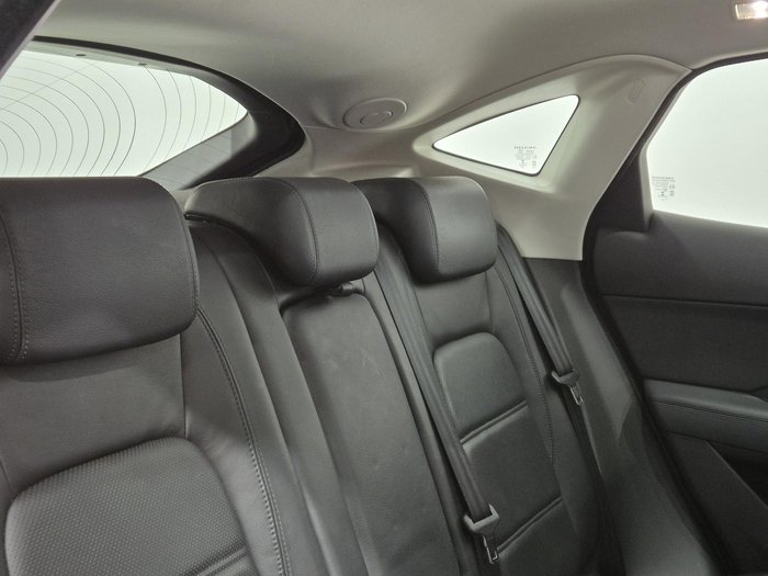 2019 Jaguar E-PACE P250 SE