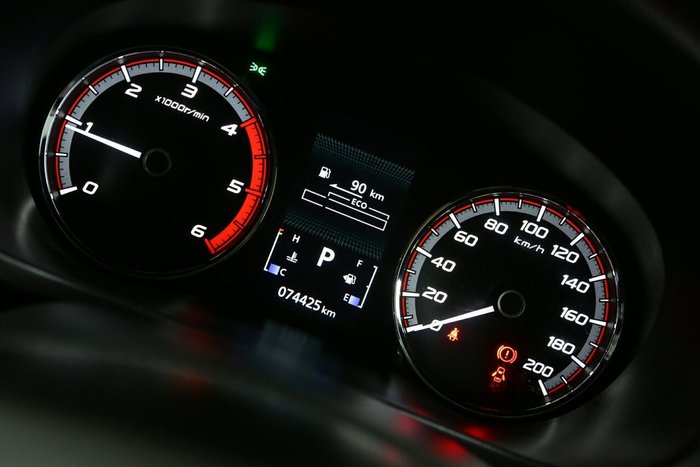 2022 Mitsubishi Triton GLX