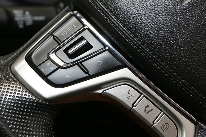 2022 Mitsubishi Triton GLX