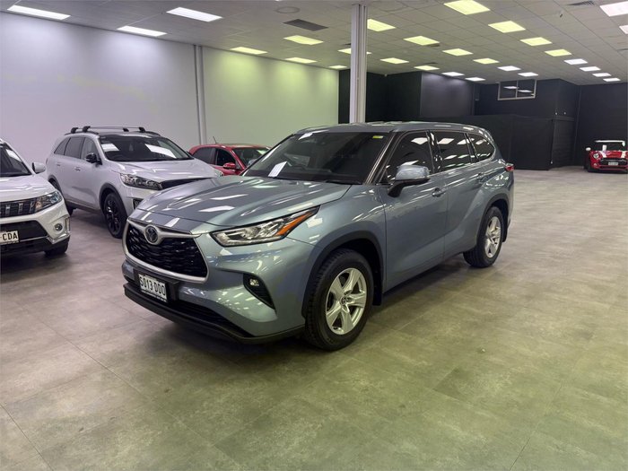 2022 Toyota Kluger GX