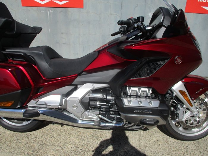 2024 Honda GL1800DA ABS GOLDWING TOUR PRE RED