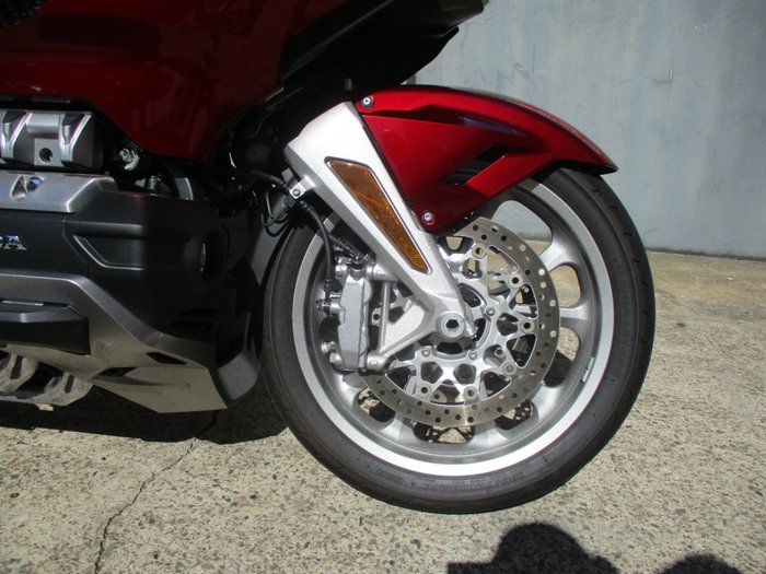 2024 Honda GL1800DA ABS GOLDWING TOUR PRE RED