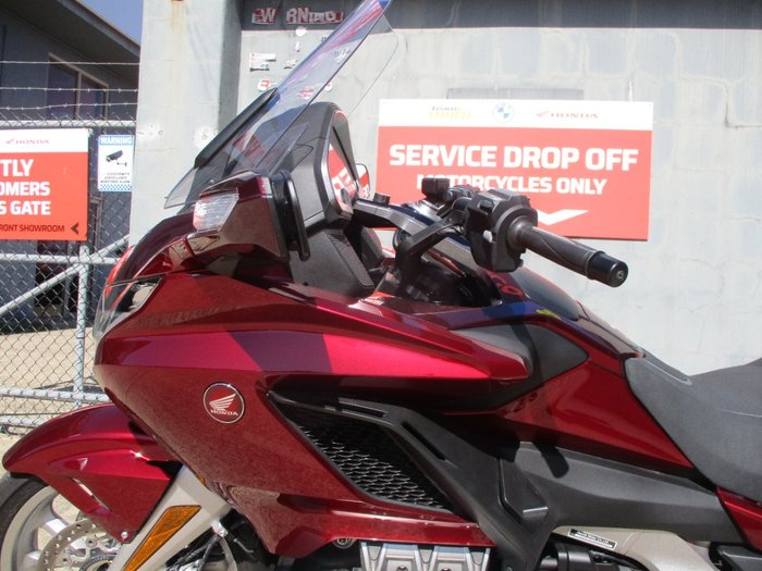 2024 Honda GL1800DA ABS GOLDWING TOUR PRE RED