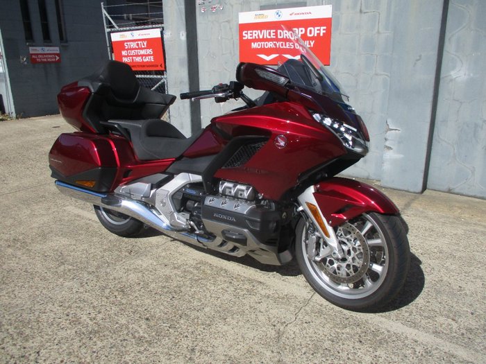 2024 Honda GL1800DA ABS GOLDWING TOUR PRE RED