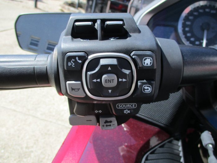 2024 Honda GL1800DA ABS GOLDWING TOUR PRE RED