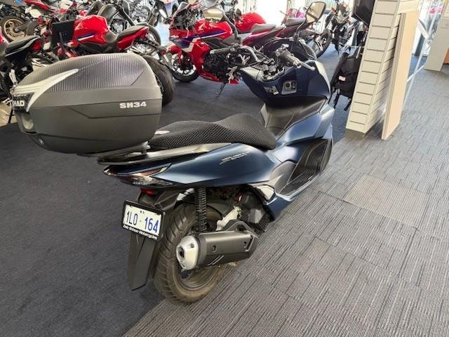 2023 Honda PCX 125 PCX Blue