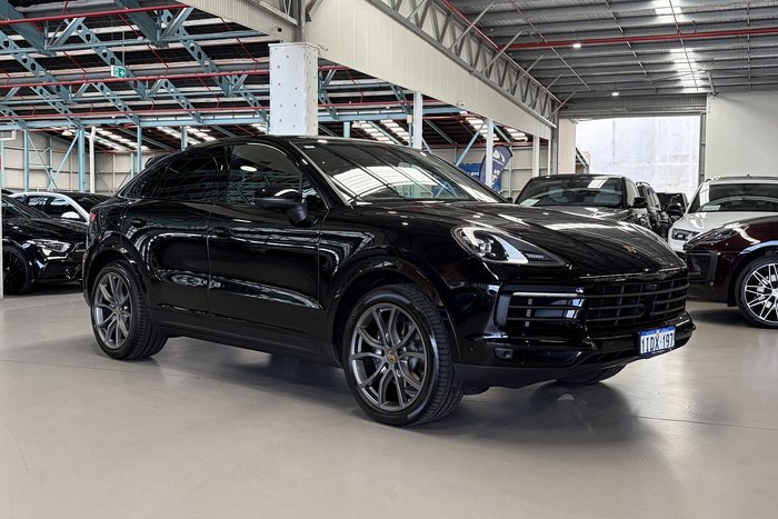 2022 Porsche Cayenne Platinum Edition