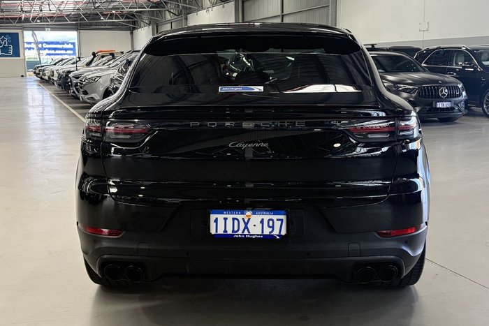2022 Porsche Cayenne Platinum Edition