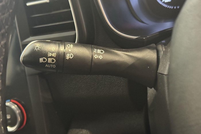 2019 Renault Koleos Life