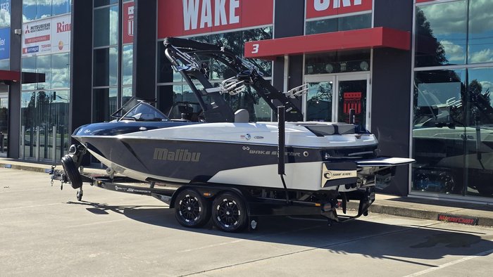 2018 Malibu Wakesetter 20 VTX