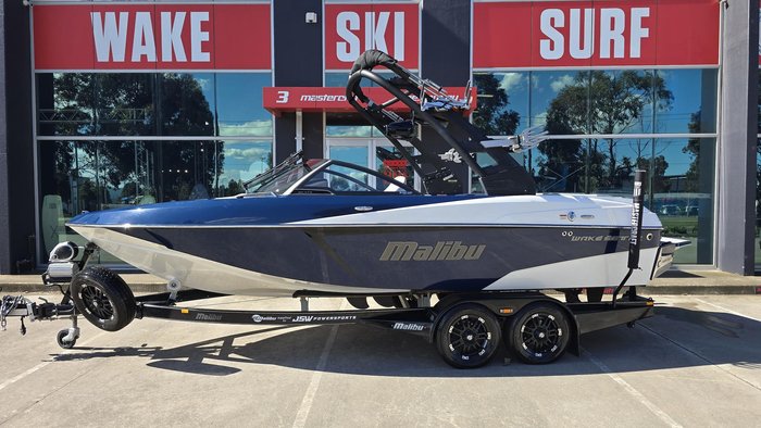 2018 Malibu Wakesetter 20 VTX