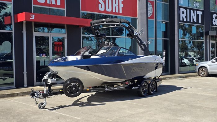 2018 Malibu Wakesetter 20 VTX