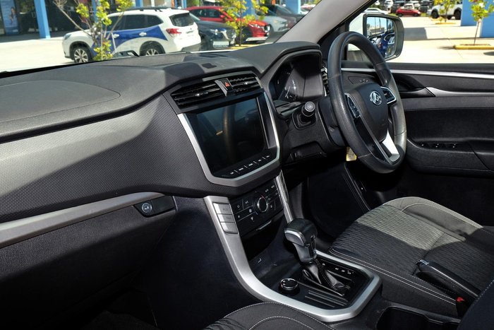 2021 LDV T60 PRO SK8C 4X4 Dual Range Blanc White