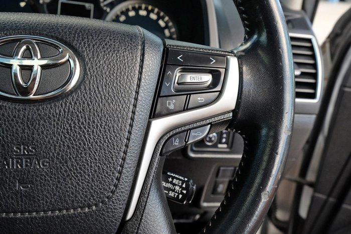 2017 Toyota Landcruiser Prado Kakadu GDJ150R 4X4 Dual Range Silver Pearl