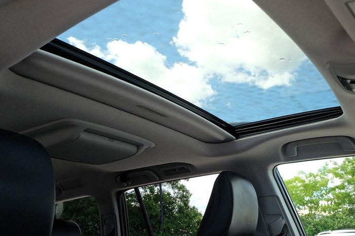 2017 Toyota Landcruiser Prado Kakadu GDJ150R 4X4 Dual Range Silver Pearl