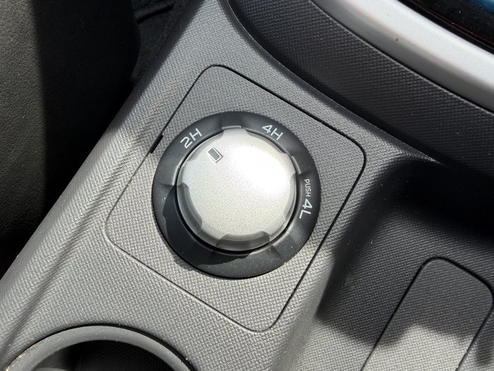 2020 Isuzu MU-X LS-T