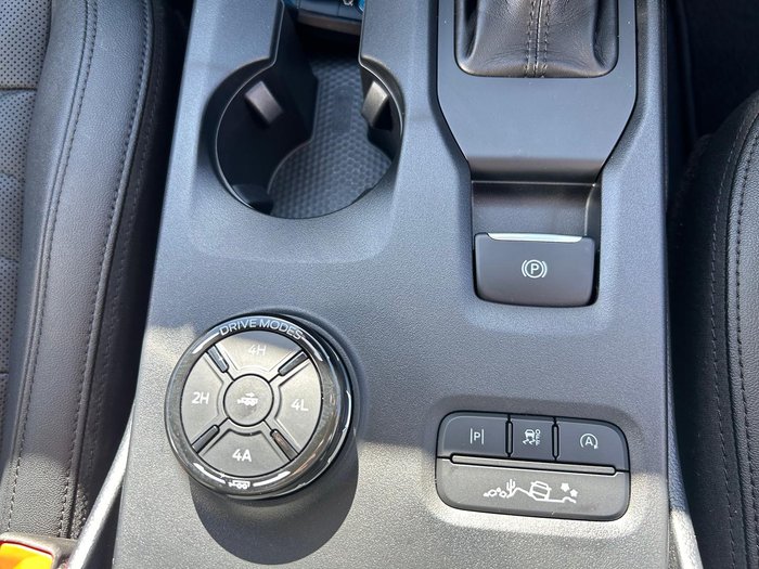 2025 Ford Everest Trend