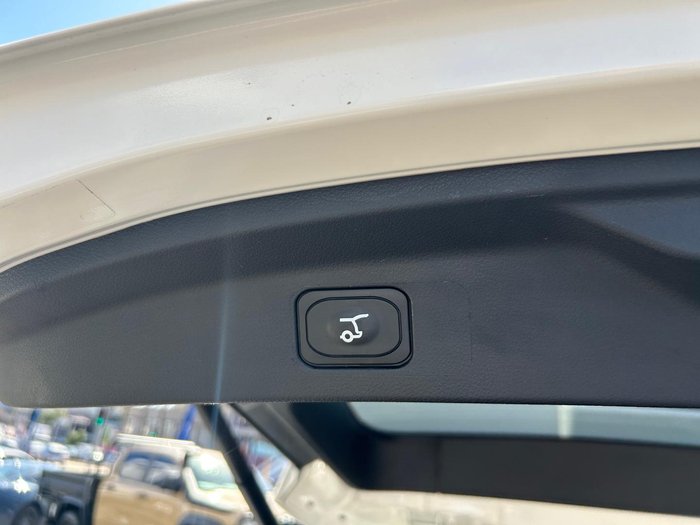 2025 Ford Everest Trend