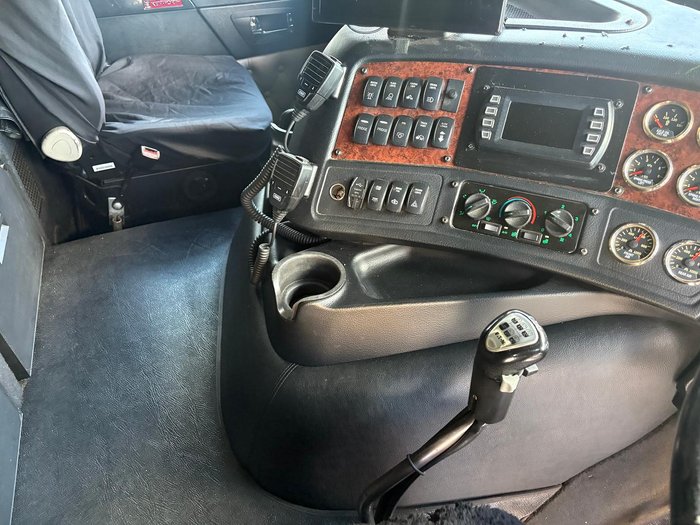 2020 Kenworth K200 Big Cab Big Cab