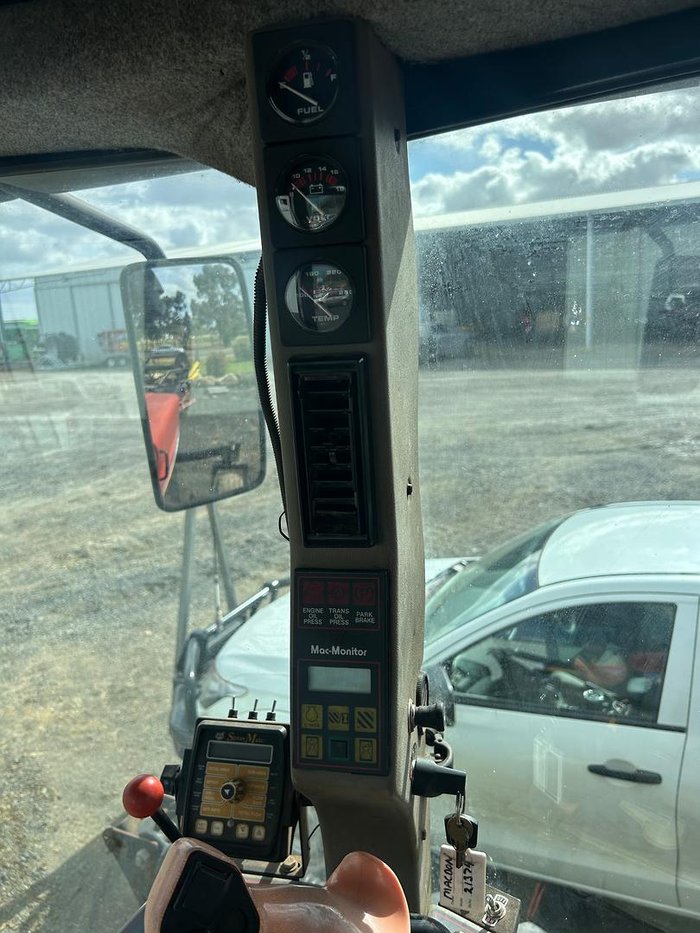 2002 MacDon 9352 Turbo Sp Swather & Macdon 972 25' Front