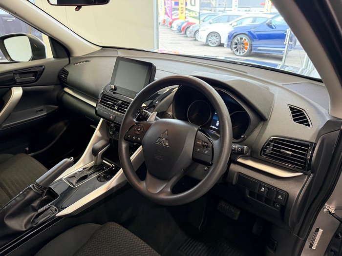 2024 Mitsubishi Eclipse Cross ES