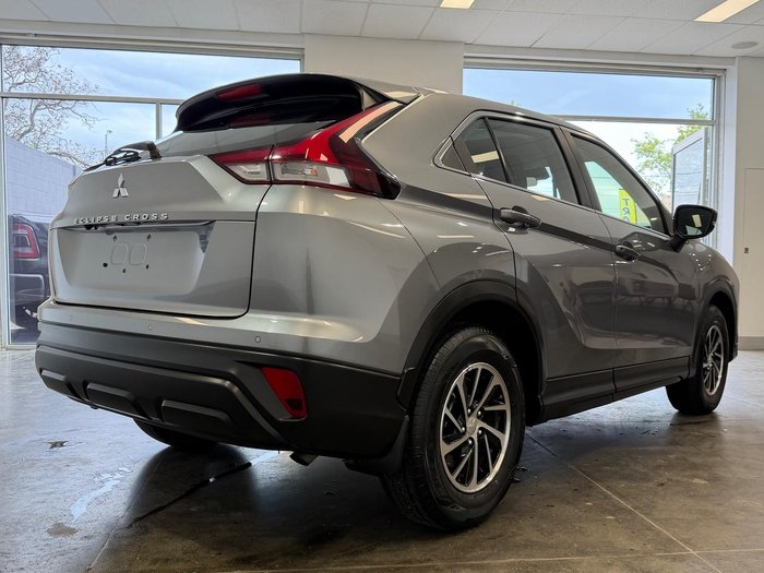2024 Mitsubishi Eclipse Cross ES