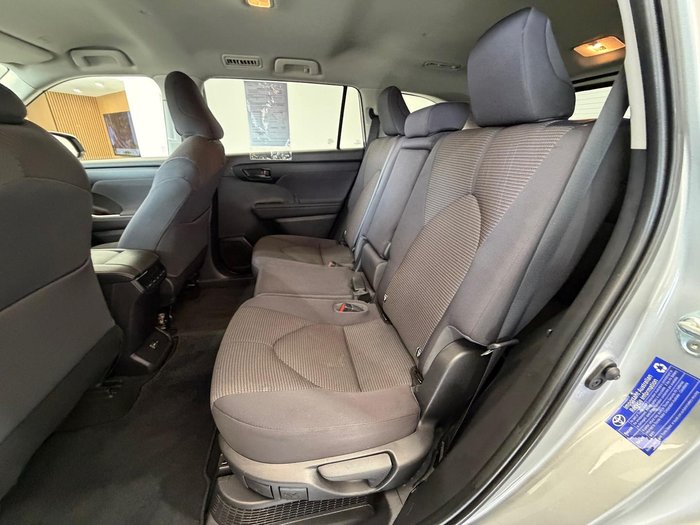 2023 Toyota Kluger GX