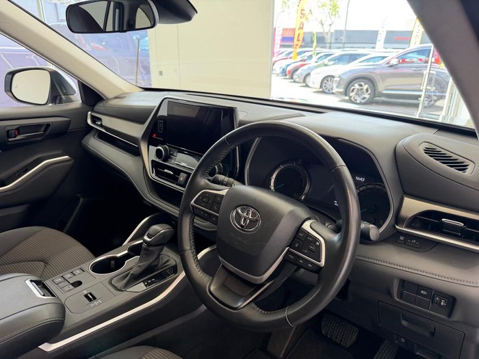 2023 Toyota Kluger GX