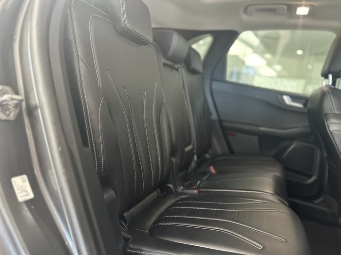 2020 Ford Escape Vignale