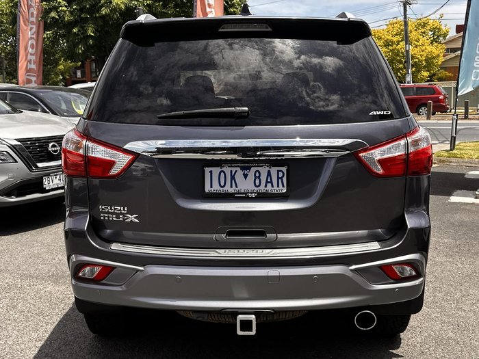 2018 Isuzu MU-X LS-T