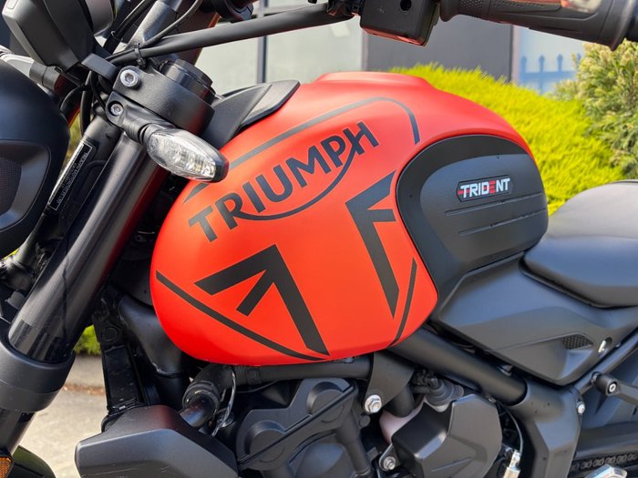 2022 Triumph TRIDENT 660